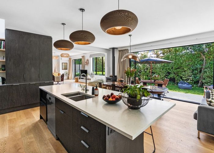  at 40 Celia Street, Redcliffs, Christchurch City, Canterbury