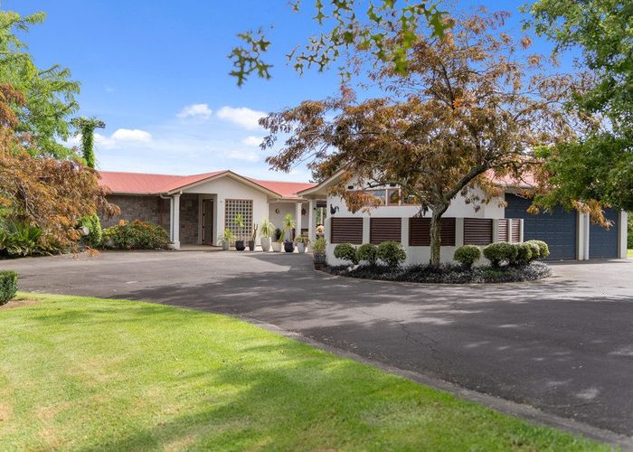  at 15 Kaipara Road, Papakura, Papakura