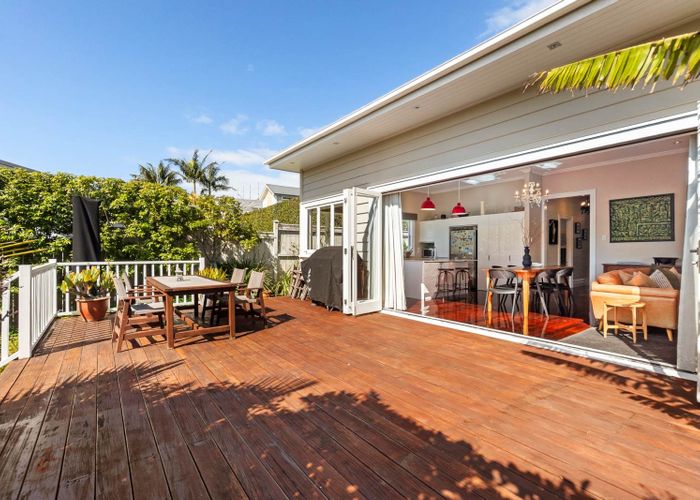  at 28 Patuone Avenue, Devonport, North Shore City, Auckland