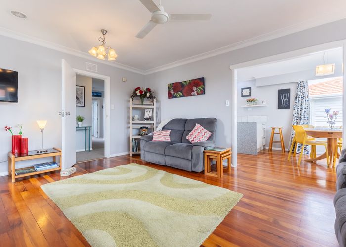  at 44 Gray Avenue, Paraparaumu Beach, Kapiti Coast, Wellington