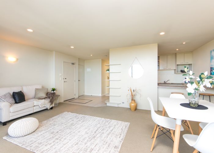  at 20/166 Mokoia Road, Chatswood, Auckland