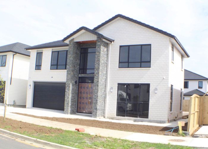  at 7 Uki Way, Flat Bush, Auckland