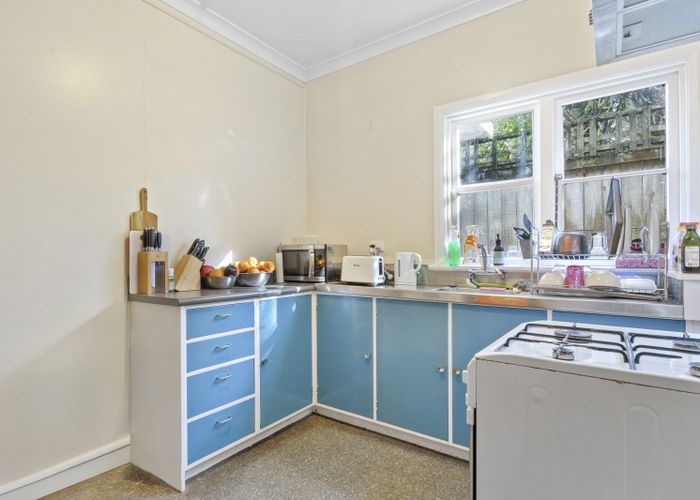  at 61 Harbour View Road, Northland, Wellington