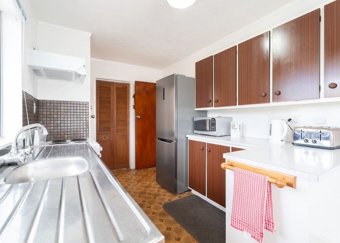  at 11 Staithes Drive North, Whitby, Porirua