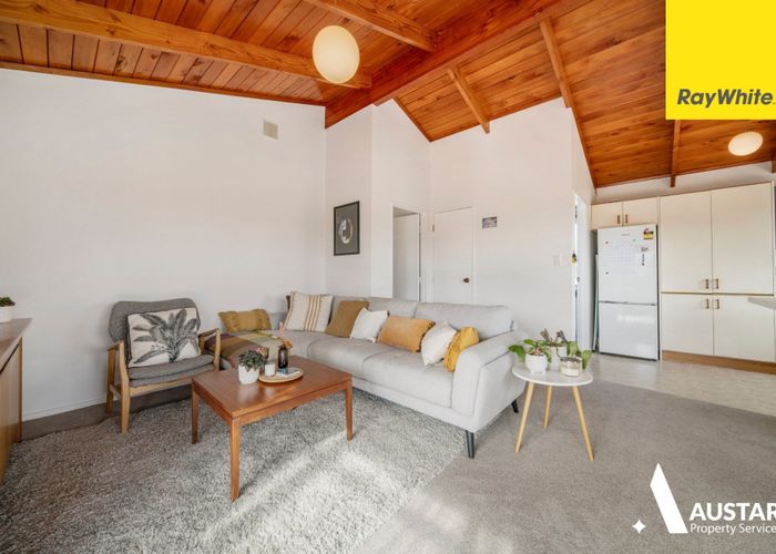  at 3/3 Henry Street, Avondale, Auckland