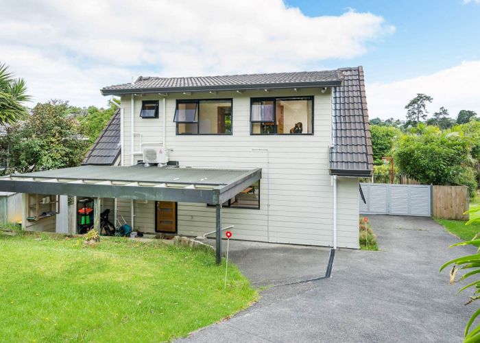  at 1/73 Glencoe Road, Browns Bay, Auckland