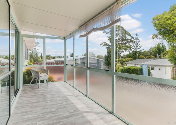  at 86 Lauderdale Road, Birkdale, North Shore City, Auckland