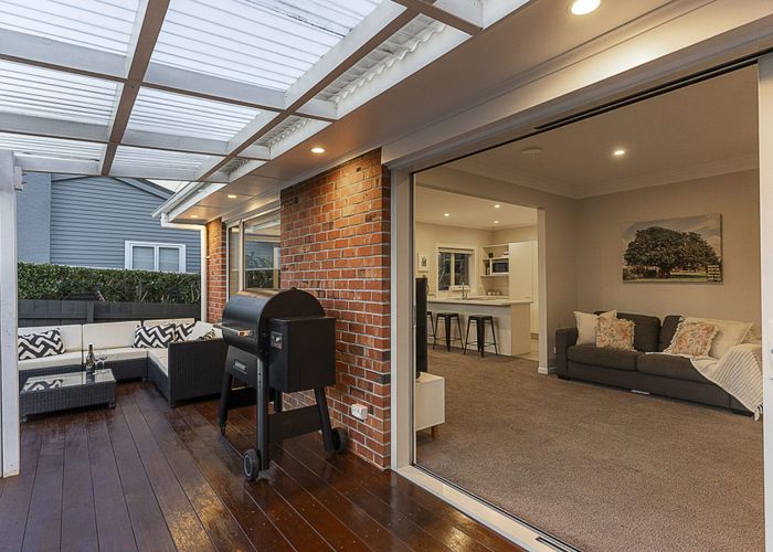  at 1/132 Wellington Street, Howick, Auckland