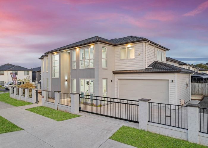  at 21  Horsefields Drive, Flat Bush, Manukau City, Auckland