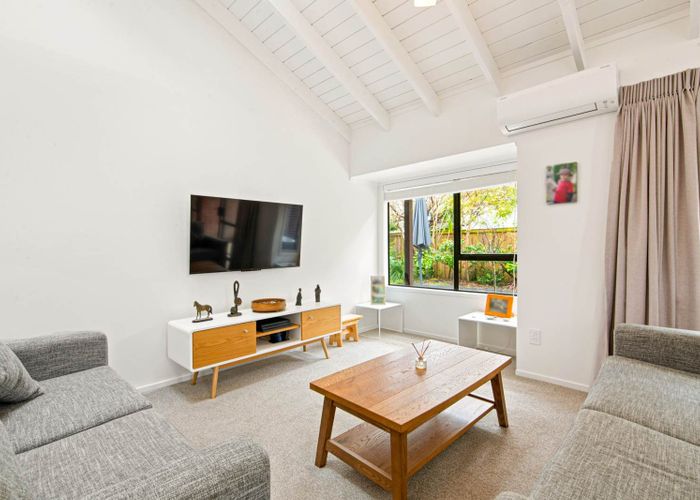  at 1/20 Wolsley Avenue, Milford, Auckland