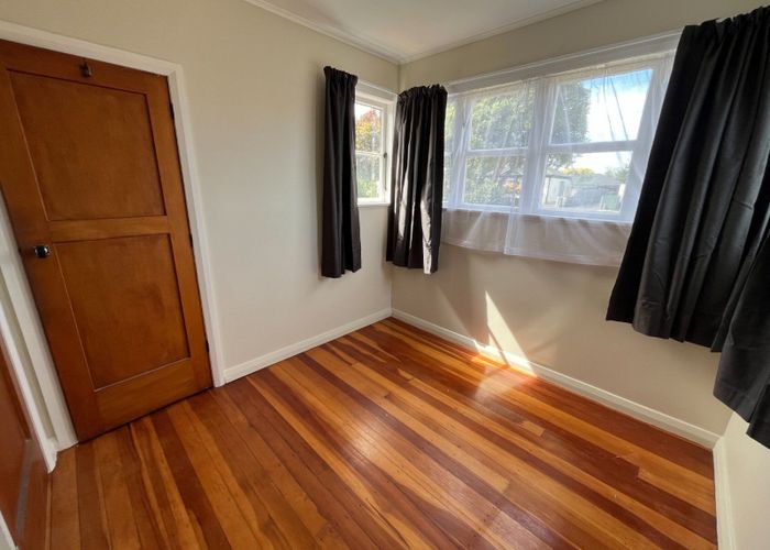  at 16 Millar Street, Terrace End, Palmerston North, Manawatu / Whanganui