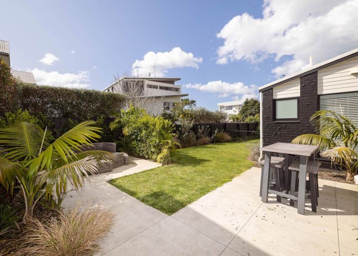 at 1 Alexander Place, Papamoa Beach, Tauranga, Bay Of Plenty