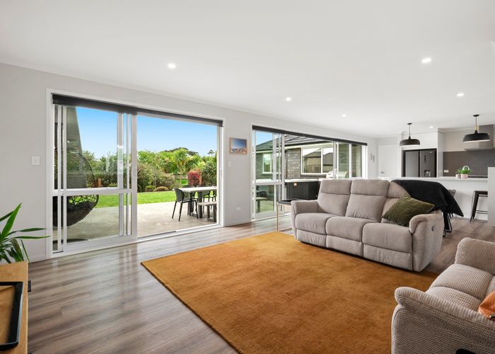  at 37 Pamela Christine Road, Patumahoe, Pukekohe