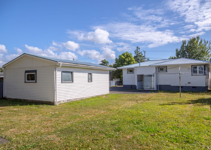  at 79 Victoria Street, Carterton