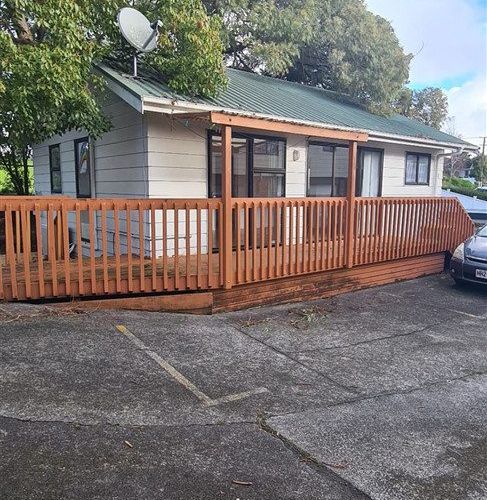  at 1/40 Redoubt Road, Goodwood Heights, Manukau City, Auckland