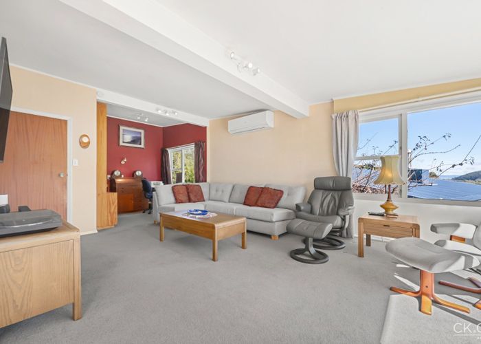  at 7 Manor Drive, Stokes Valley, Lower Hutt, Wellington