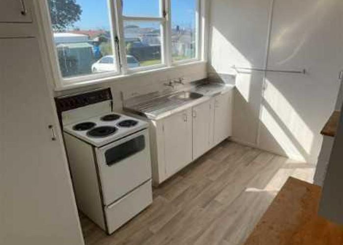  at 12 Gibbons Crescent, Castlecliff, Whanganui, Manawatu / Whanganui