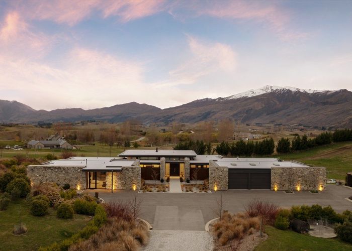  at 6 Bloxham Lane, Lake Hayes, Queenstown-Lakes, Otago