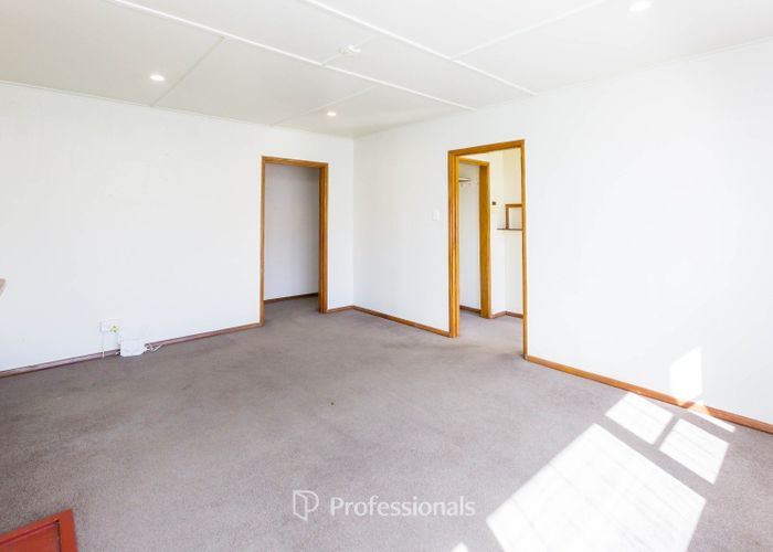  at 16 Hazel Street, Ebdentown, Upper Hutt, Wellington