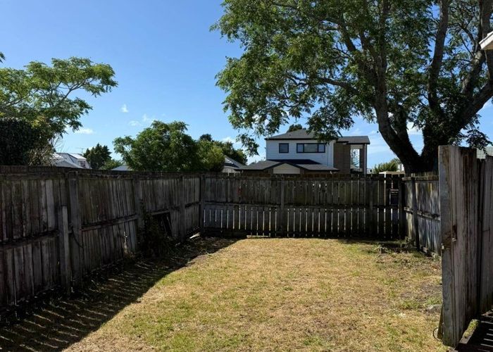  at 10 Martin Road, Manurewa, Manukau City, Auckland