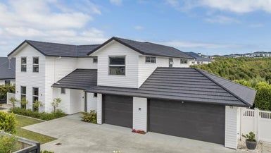  at 16 Cadwil Drive, Beachlands, Auckland