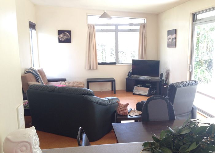  at 389A Dey Street, Hamilton East, Hamilton