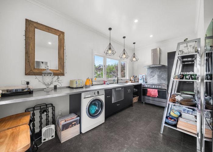  at 103 Pownall Street, Masterton