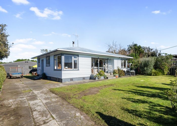  at 555 Waitarere Beach Road, Waitarere Beach, Horowhenua, Manawatu / Whanganui