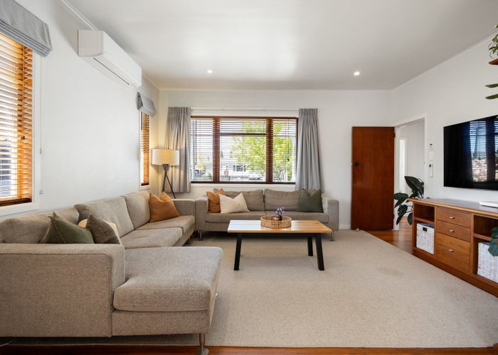  at 18 Olwyn Terrace, Dinsdale, Hamilton, Waikato