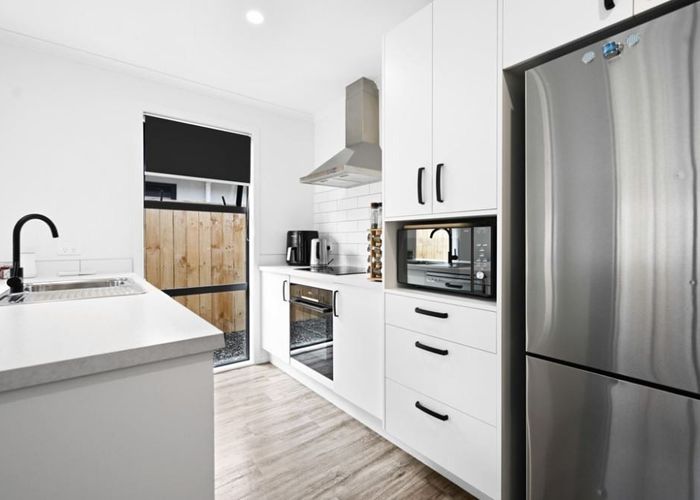  at 2/75 Cullimore Street, Pukete, Hamilton, Waikato
