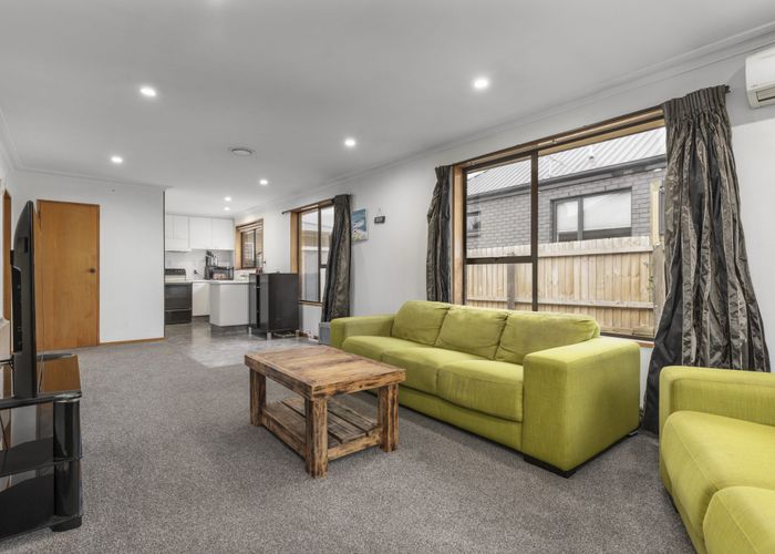 at 2/5A Kilburn Street, Bishopdale, Christchurch