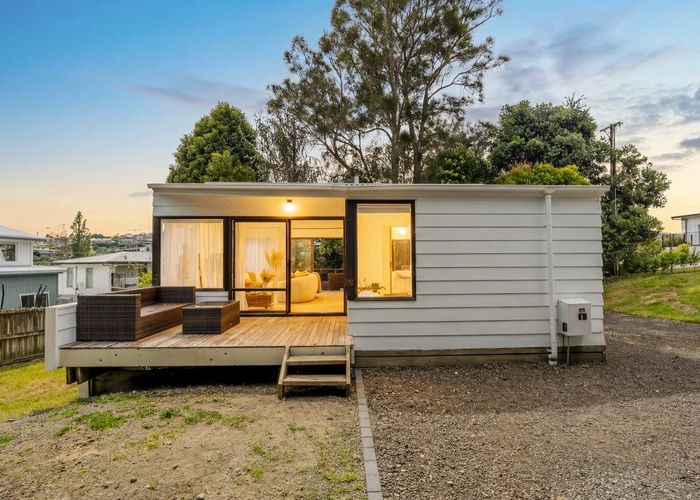  at 10 Rata Road, Stanmore Bay, Rodney, Auckland