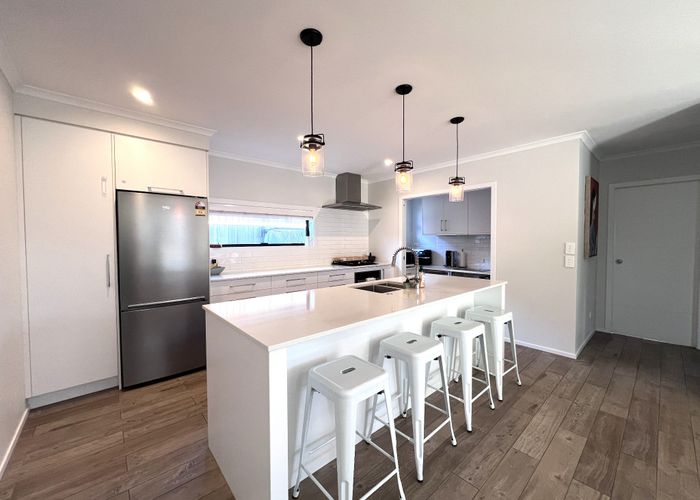  at 4 Harding Drive, Papamoa Beach, Tauranga, Bay Of Plenty