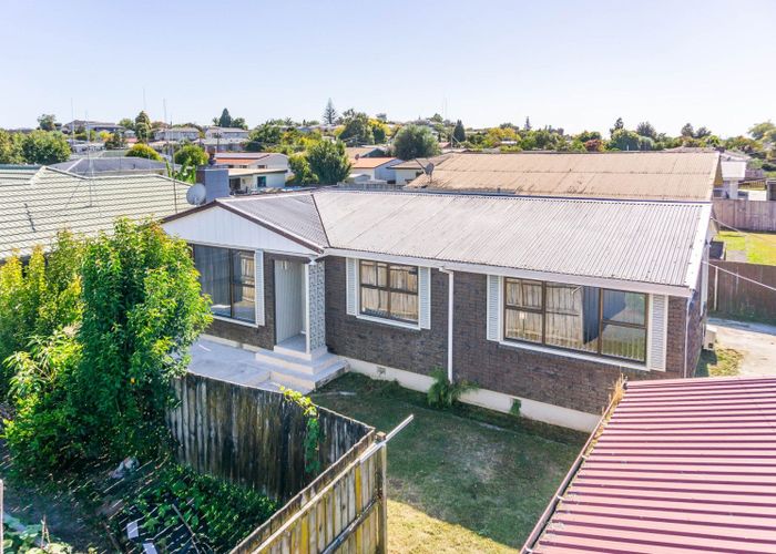  at 1 Thornton Place, Melville, Hamilton, Waikato