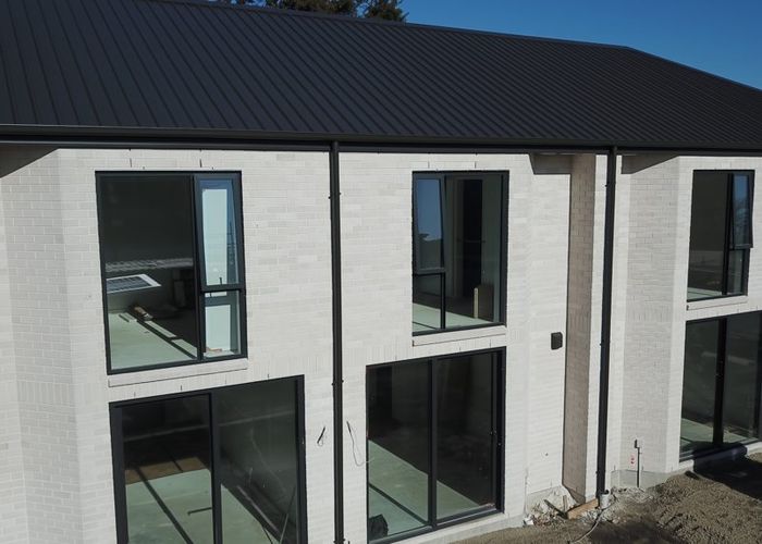  at 2 Bedroom/88 Holly Road, St. Albans, Christchurch City, Canterbury