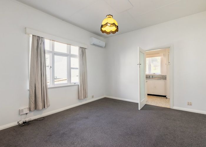  at 123 Mount Albert Road, Mount Albert, Auckland