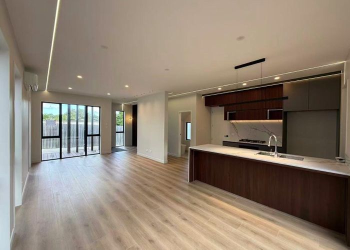  at 5/8 Park Rise, Campbells Bay, North Shore City, Auckland