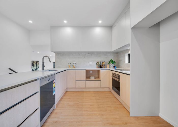  at 60A Powrie Street, Glenfield, North Shore City, Auckland
