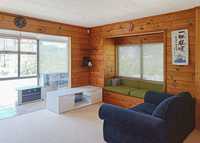  at 6a Crudge Street, Blockhouse Bay, Auckland City, Auckland