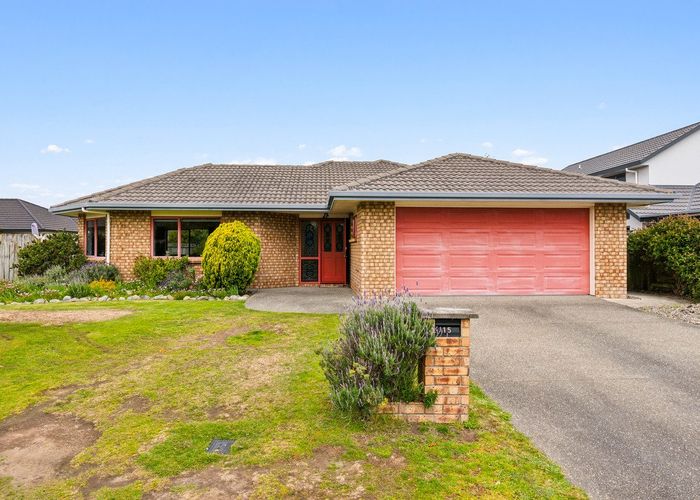  at 15 San Priamo Place, Paraparaumu Beach, Paraparaumu