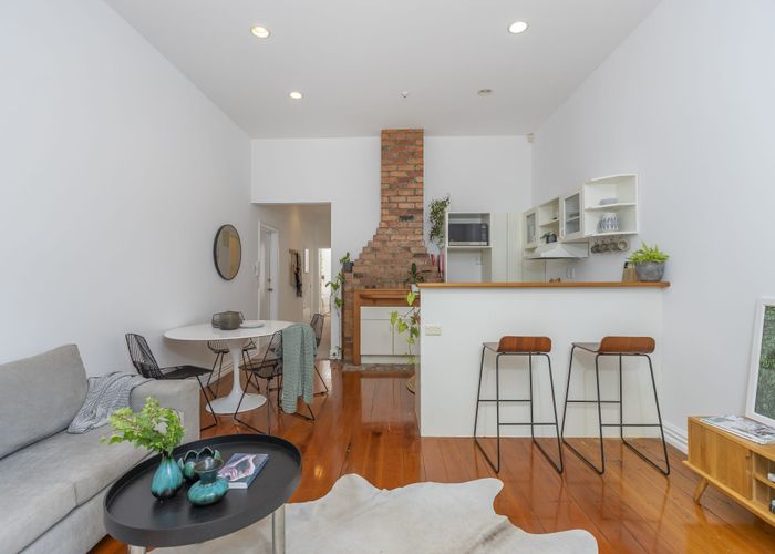  at 323A Mount Eden Road, Mount Eden, Auckland City, Auckland