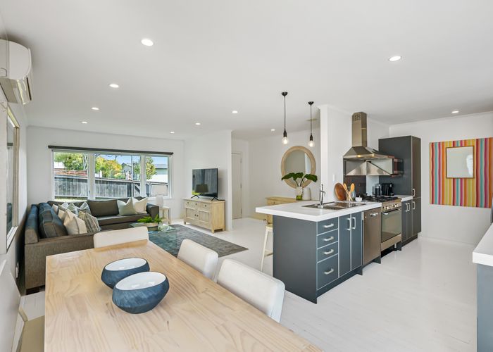  at 97 Stanley Road, Glenfield, Auckland
