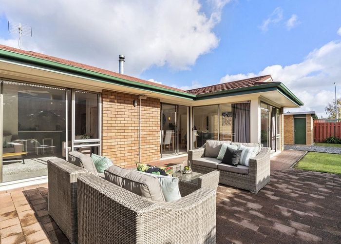  at 47 Greenbank Drive, Saint Johns, Auckland