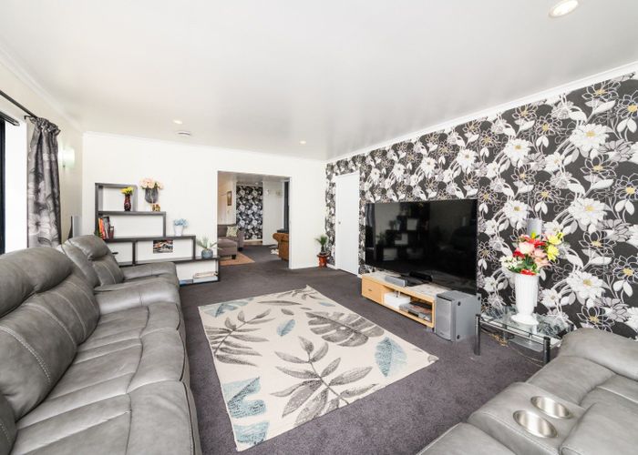  at 155 Schnell Drive, Kelvin Grove, Palmerston North, Manawatu / Whanganui