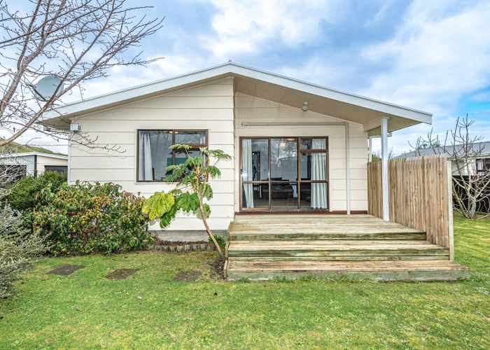 at 42 Wembley Place, Whanganui East, Whanganui