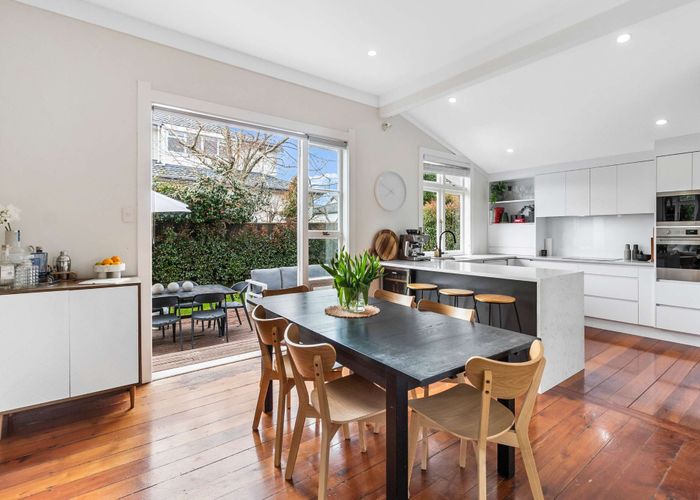  at 18 Waitomo Avenue , Mount Eden, Auckland