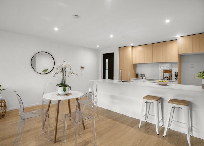  at 15/200 Knights Road, Lower Hutt, Lower Hutt, Wellington