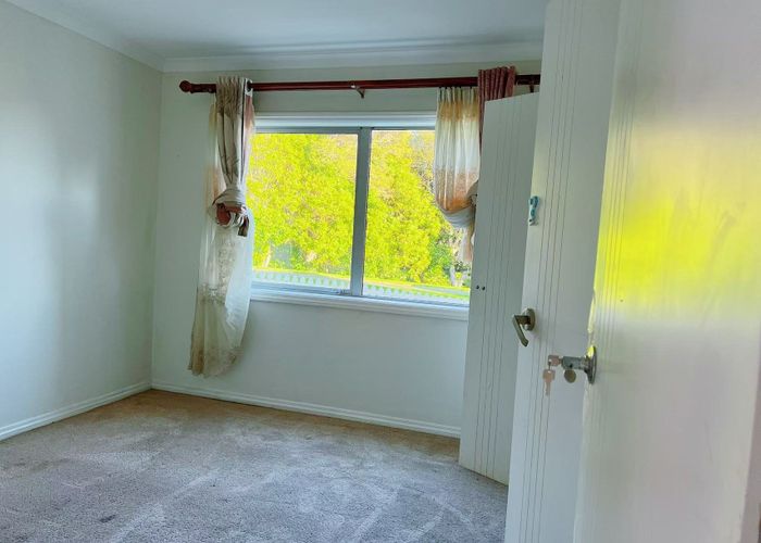  at Granny/13 Ravello Rise, Flat Bush, Auckland 2019, Flat Bush, Manukau City, Auckland