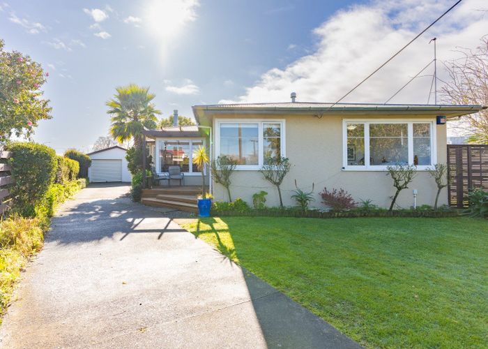  at 4 Laurel Place, Awapuni, Palmerston North