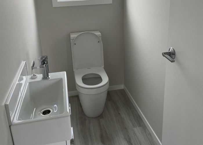  at 8 Desert Gold Lane, Wallaceville, Upper Hutt